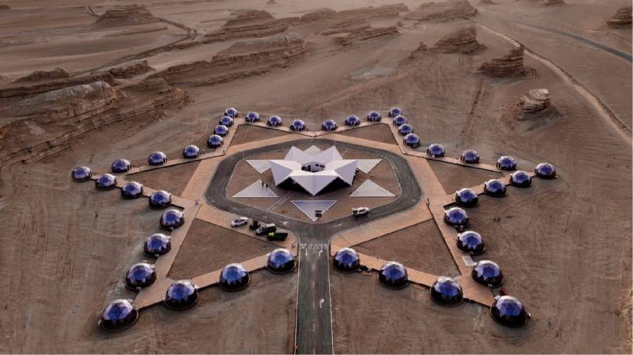 火星移民预演场——模拟外星环境的极端生存训练古浪县户外野奢帐篷实验项目